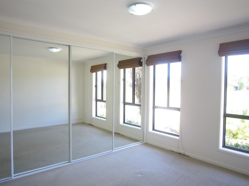 4 Eccles Circuit, Macgregor ACT 2615