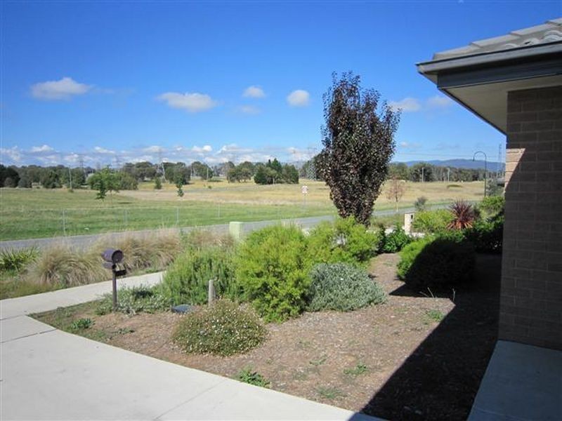 4 Eccles Circuit, Macgregor ACT 2615