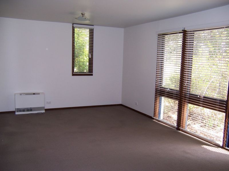 64 B Templeton street, Cook ACT 2614