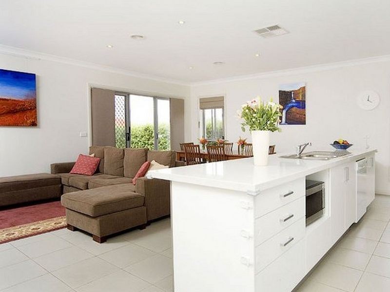 9 Erdos Street, Bruce ACT 2617