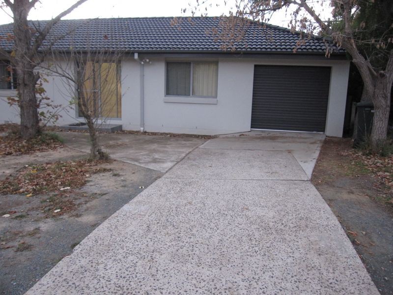 52 Broadbent Street, Scullin ACT 2614