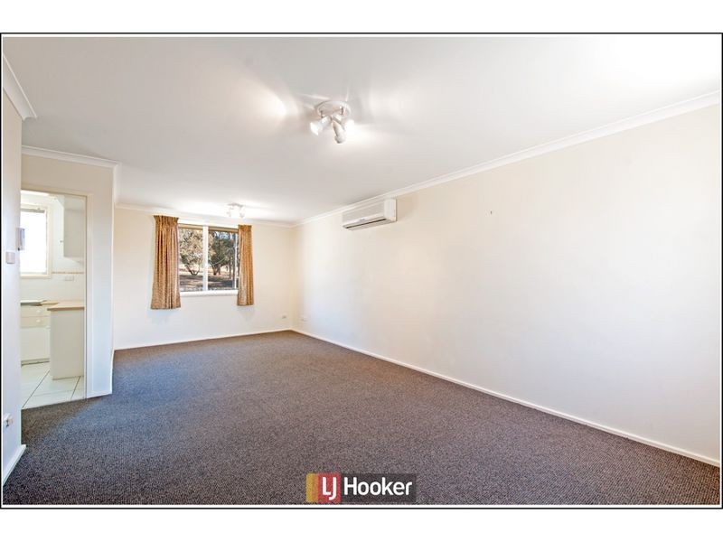 2/6 Nicholas Street, Higgins ACT 2615