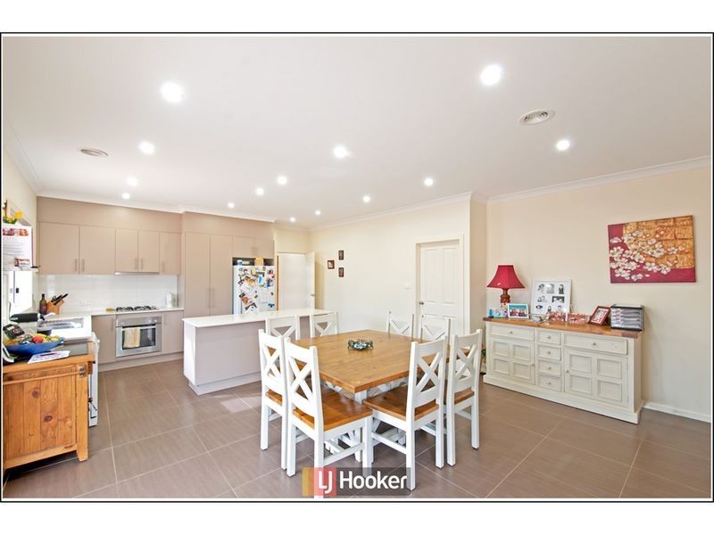 13 Boelke Place, Macgregor ACT 2615