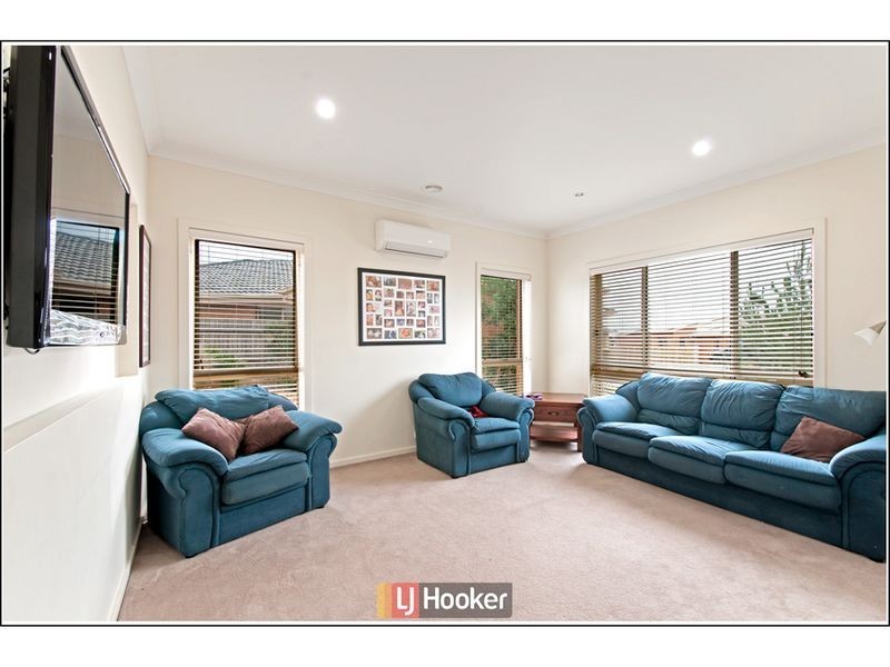 13 Boelke Place, Macgregor ACT 2615