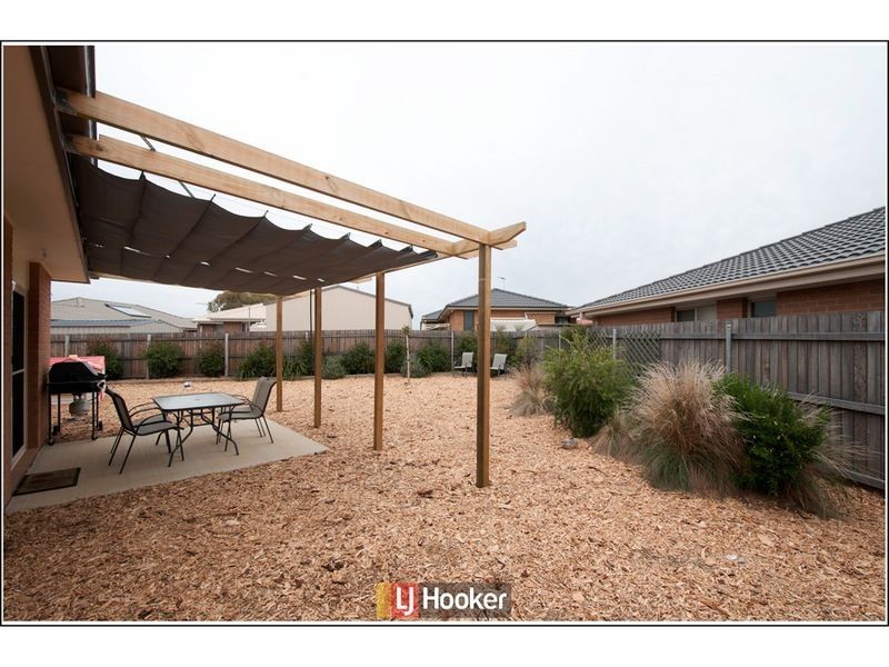 13 Boelke Place, Macgregor ACT 2615