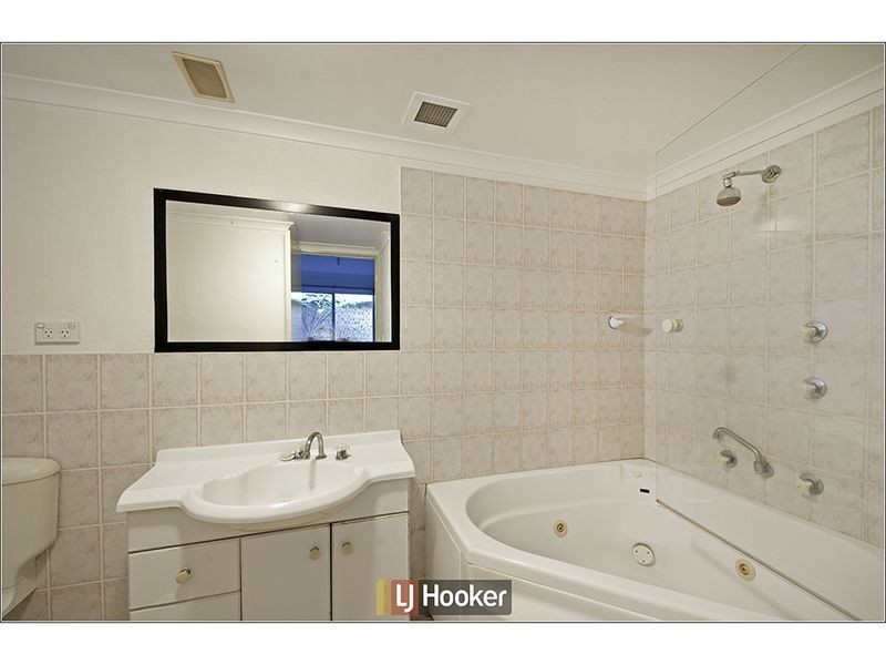 132/15 John Cleland Crescent, Florey ACT 2615