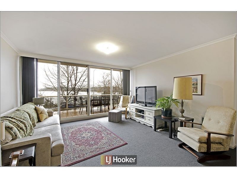 32B/9 Chandler Street, Belconnen ACT 2617