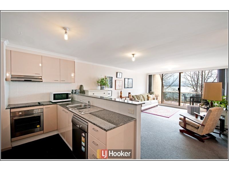 32B/9 Chandler Street, Belconnen ACT 2617