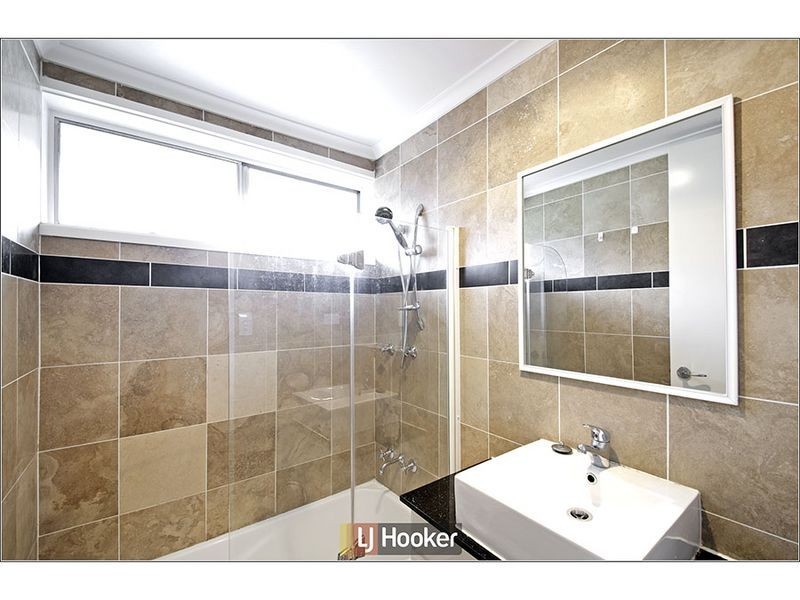 2 Kieran Place, Holt ACT 2615