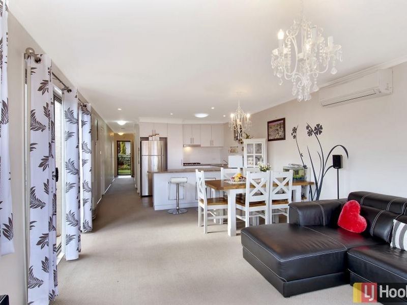 11 Dagmar Berne Street, Macgregor ACT 2615