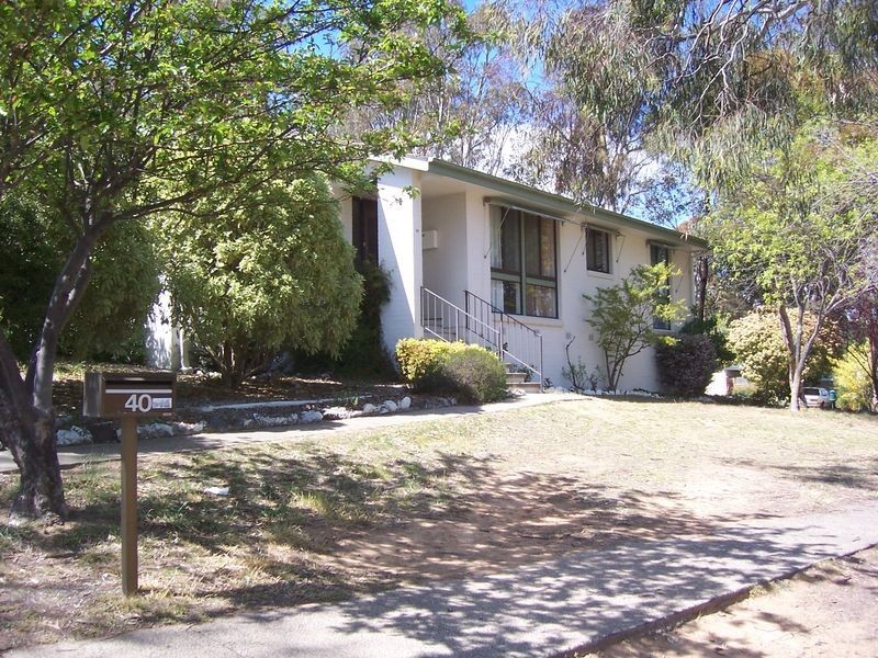 40 Baddeley Crescent, Spence ACT 2615
