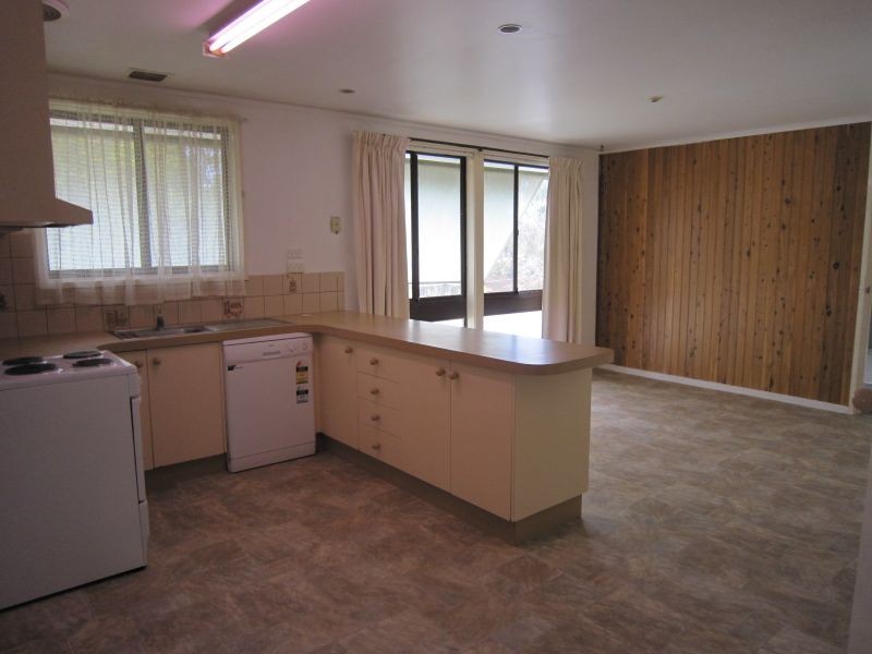 40 Baddeley Crescent, Spence ACT 2615