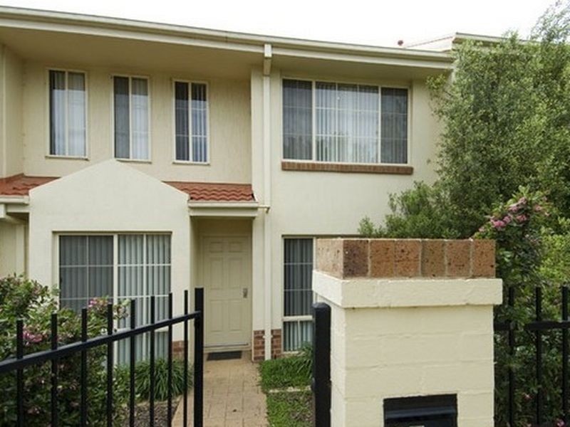 74 Kelleway Avenue, Nicholls ACT 2913