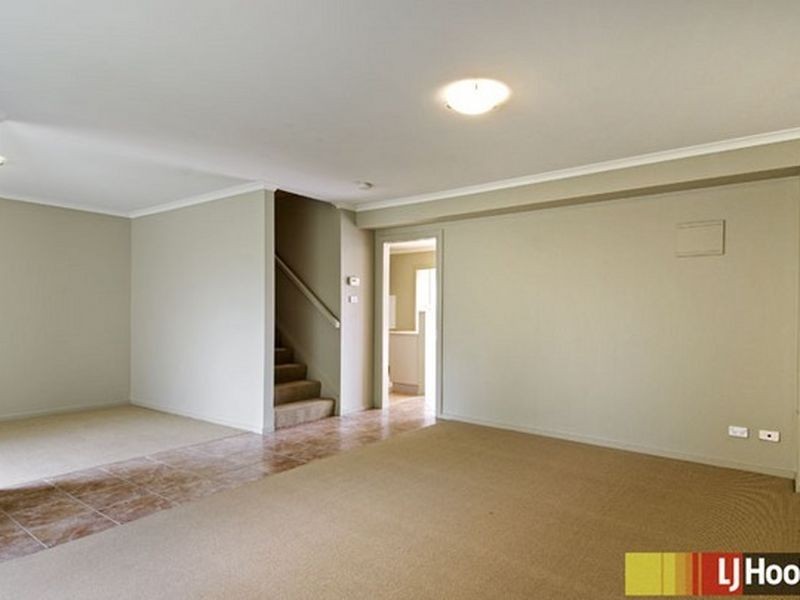 74 Kelleway Avenue, Nicholls ACT 2913