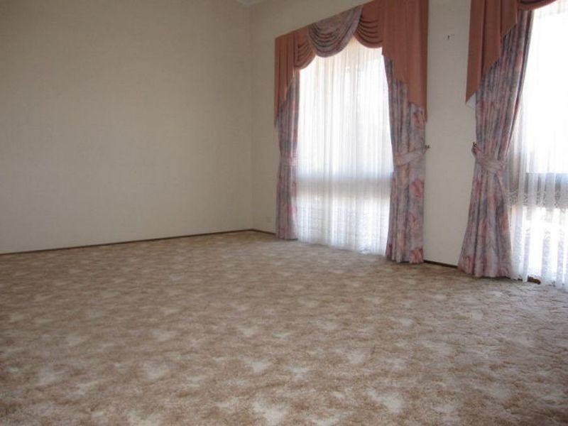 2 Wadham Place, Florey ACT 2615