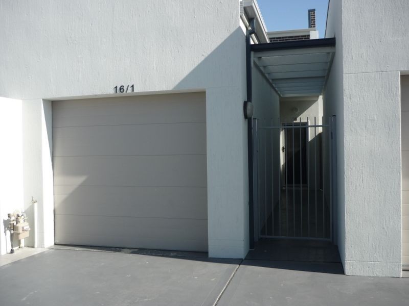 16/1 Sanger Street, Franklin ACT 2913