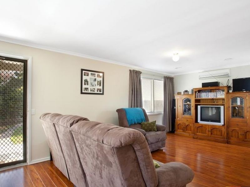 7 Moulder Court, Charnwood ACT 2615