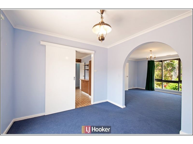 17 Messenger Street, Holt ACT 2615