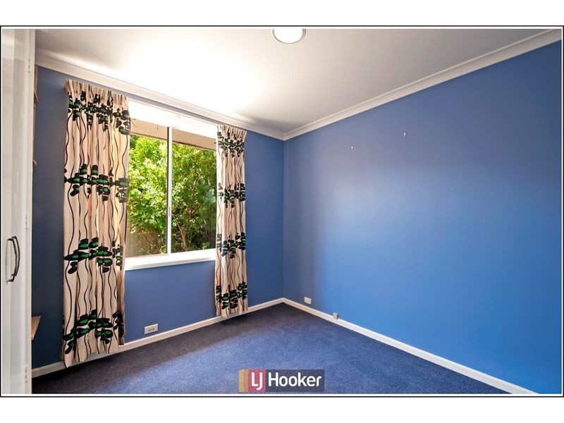17 Messenger Street, Holt ACT 2615