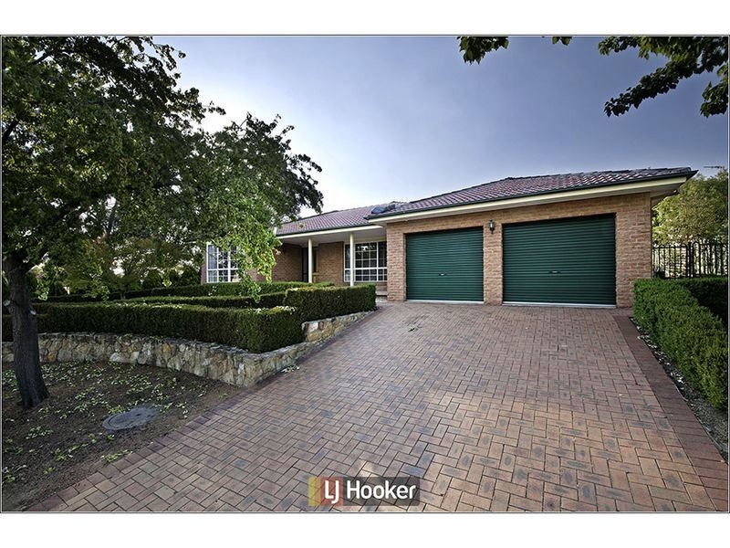8 Gara Place, Amaroo ACT 2914