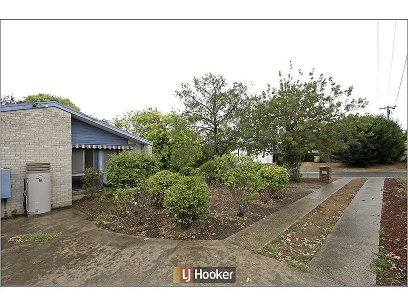 2 Curr Place, Kambah ACT 2902
