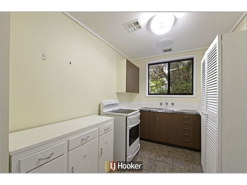 2 Curr Place, Kambah ACT 2902