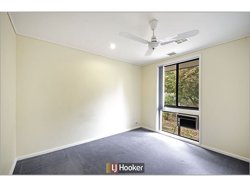 2 Curr Place, Kambah ACT 2902