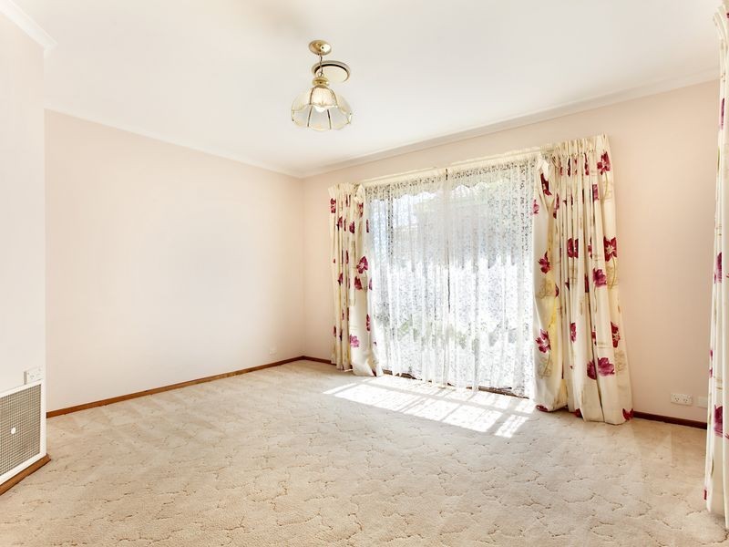 10 Collicott Circuit, Macquarie ACT 2614