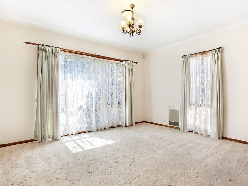 10 Collicott Circuit, Macquarie ACT 2614