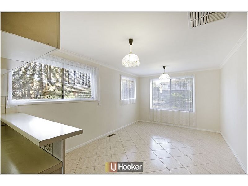 16 Arndell Street, Macquarie ACT 2614