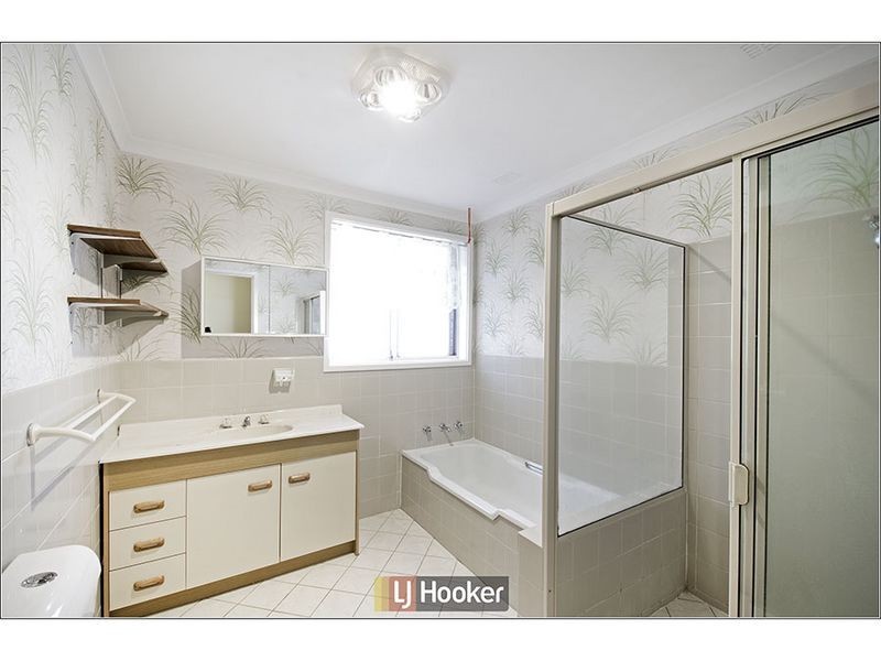 16 Arndell Street, Macquarie ACT 2614