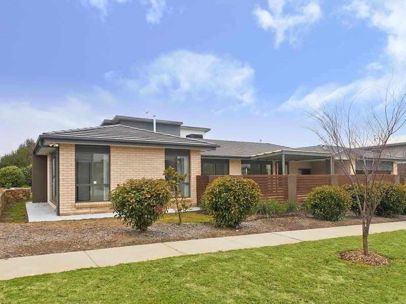 1 Allnutt Crescent, Forde ACT 2914