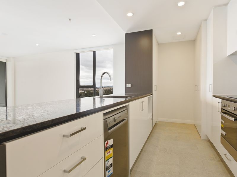 215/39 Benjamin Way, Belconnen ACT 2617