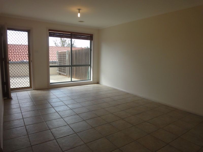 10/10 Fidler Court, Bruce ACT 2617