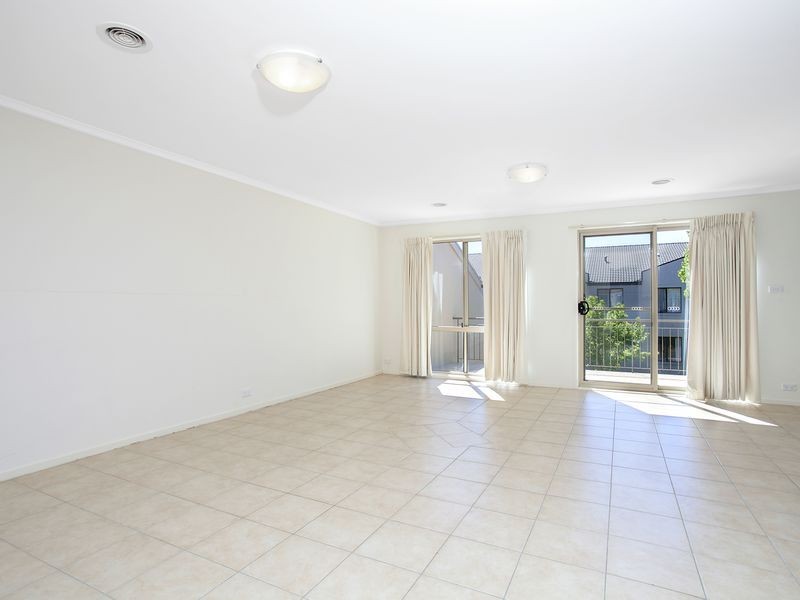 51/36 Lampard Circuit, Bruce ACT 2617