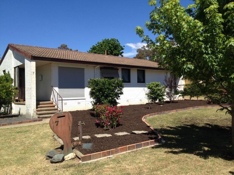 7 Foley Place, Holt ACT 2615