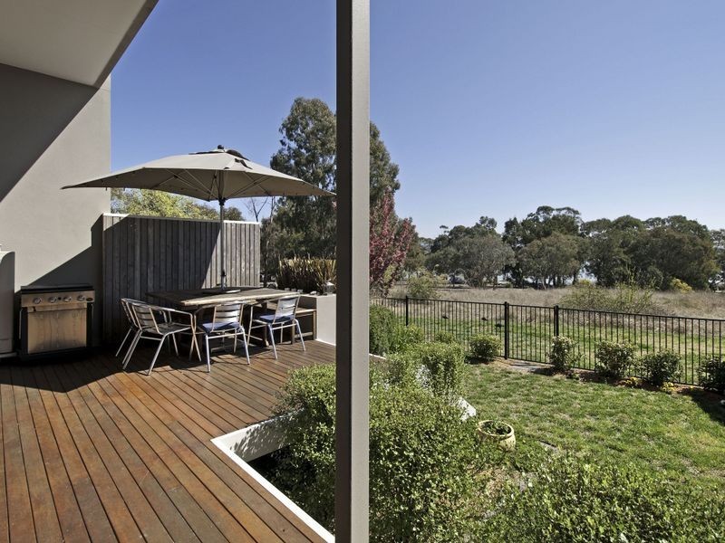 2/11 Joy Cummings Place, Belconnen ACT 2617