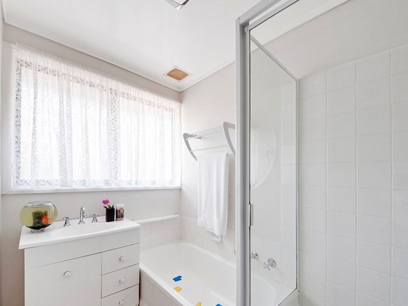2 Rumker Place, Charnwood ACT 2615