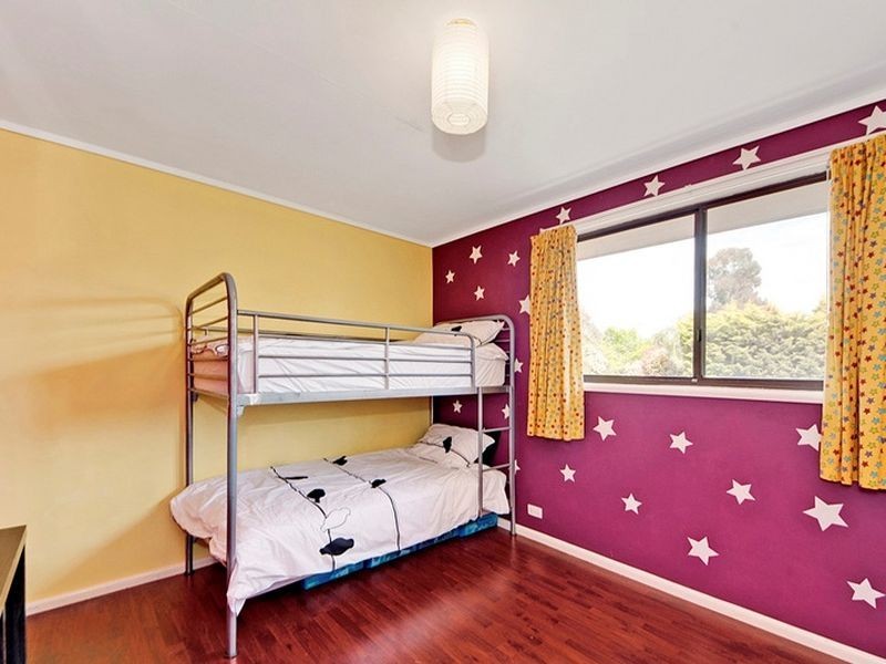 2 Rumker Place, Charnwood ACT 2615