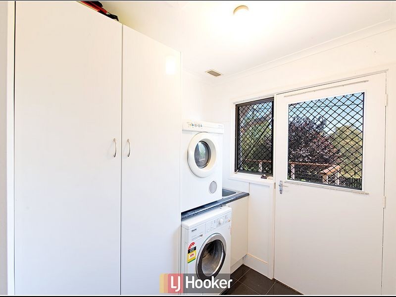 8 Moir Place, Fraser ACT 2615