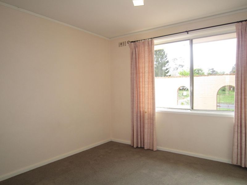 18 Biffin Street, Cook ACT 2614