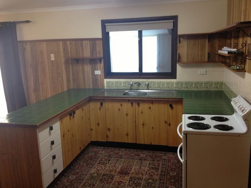 10 Macintyre Pl, Charnwood ACT 2615