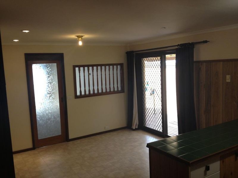 10 Macintyre Pl, Charnwood ACT 2615