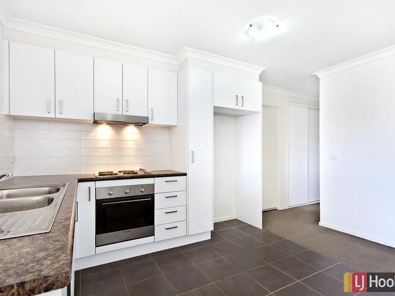 4 Rowland Street, Macgregor ACT 2615