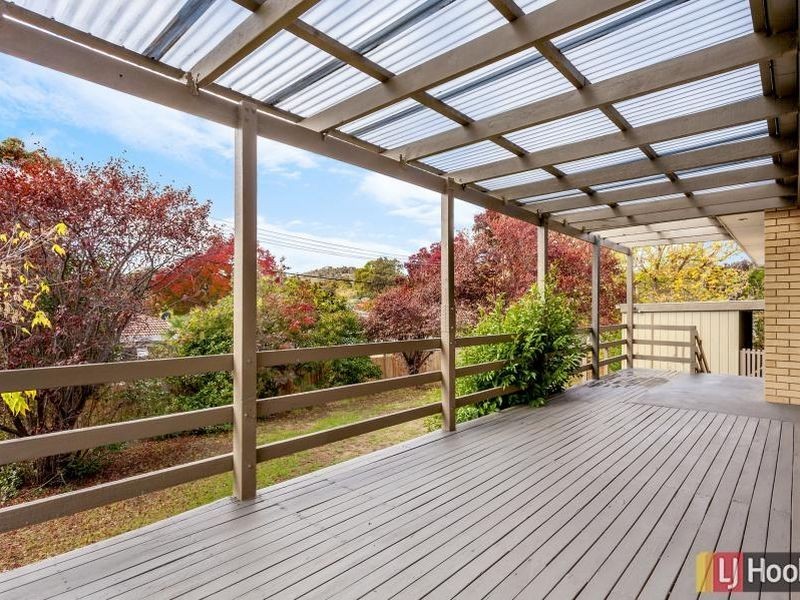 18 Carr Crescent, Wanniassa ACT 2903
