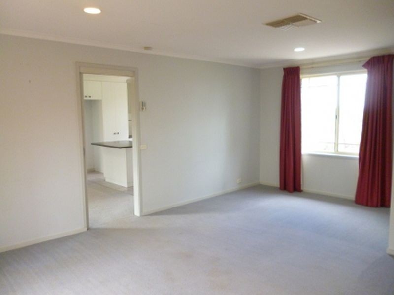 5 Maray Place, Ngunnawal ACT 2913