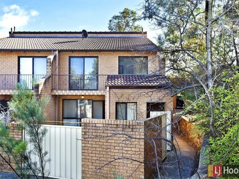 16 Thurlow Place, Belconnen ACT 2617