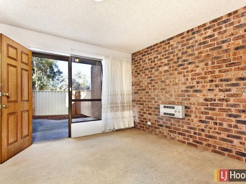 16 Thurlow Place, Belconnen ACT 2617