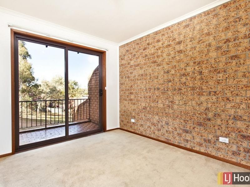 16 Thurlow Place, Belconnen ACT 2617