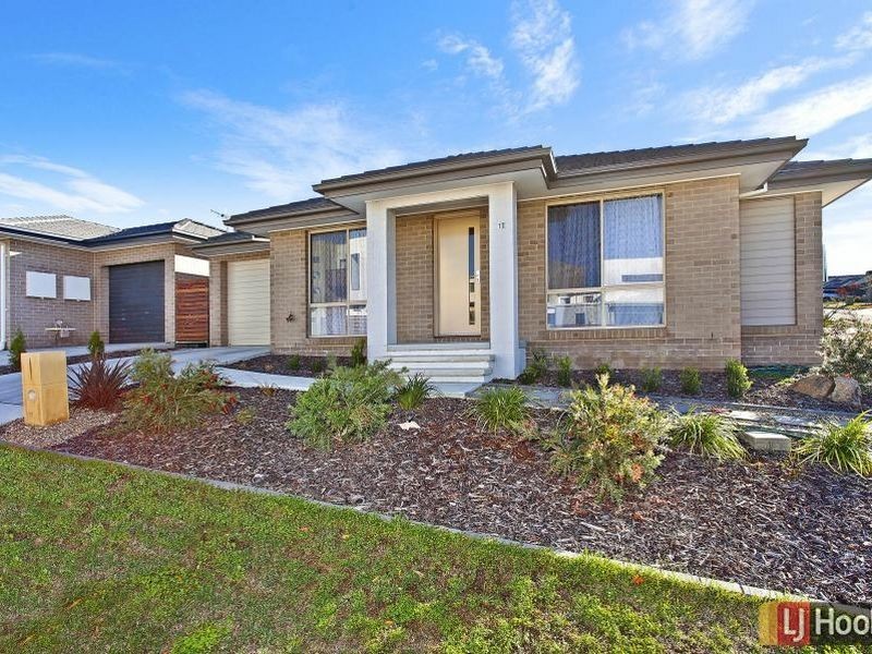 17 Quealy Street, Casey ACT 2913